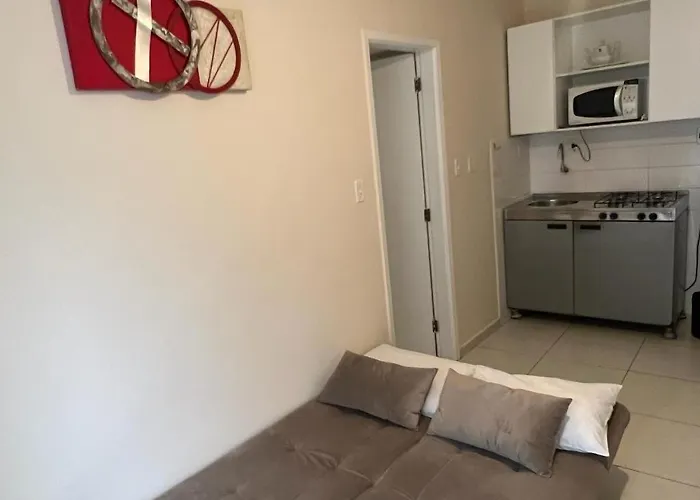 Flat Na Praia Do Gonzaga Em Santos! Consulte Condicoes Para O Ano Novo! Santos 