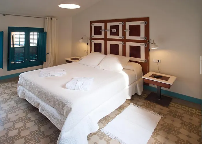 Hotel Hostal Chic Sant Feliu de Guíxols