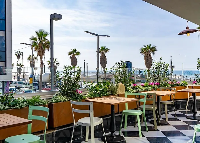 The Seven Seas Tel Aviv Hotel