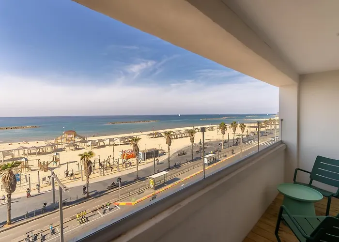 The Seven Seas Tel Aviv Hotel