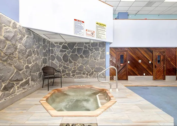 Adventure Awaits Aparthotel Beech Mountain