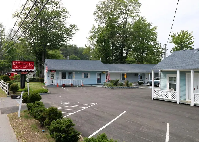 Saco Hotels
