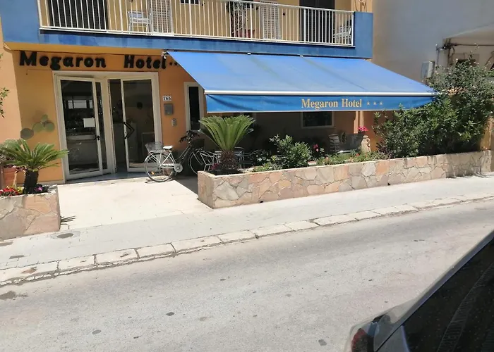 Megaron Hotel