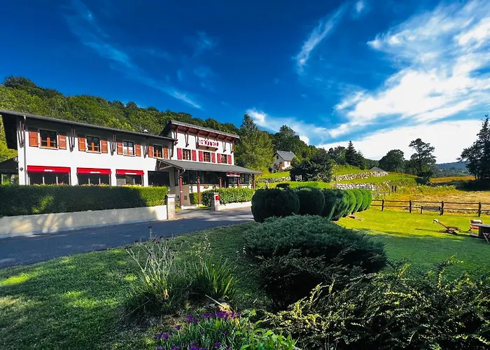 Hotel L'Escoundillou à Saint-Jacques-des-Blats