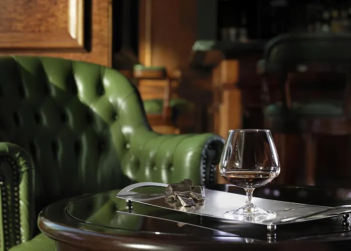 Njv Athens Plaza Hotel