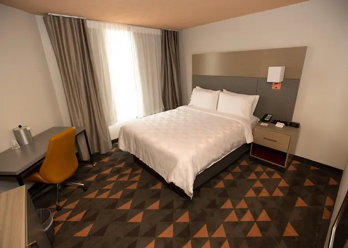 Wyndham Houston Hobby Airport