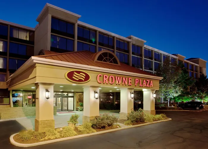 Crowne Plaza Cleveland Airport By Ihg