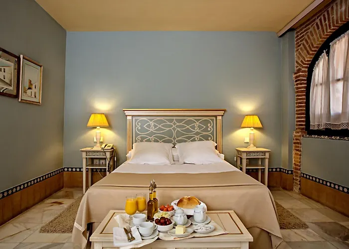 Hotel Alcázar de la Reina Carmona 