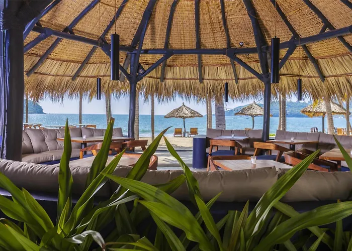 Thompson Zihuatanejo, A Beach Resort, By Hyatt