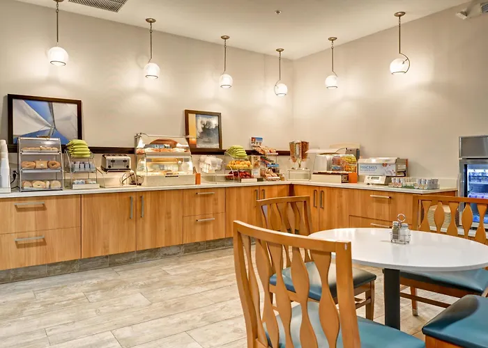 Holiday Inn Express Newport Beach By Ihg