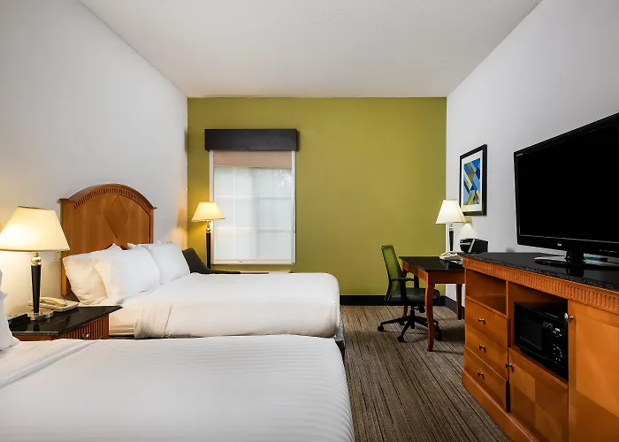 Gastonia Hotels