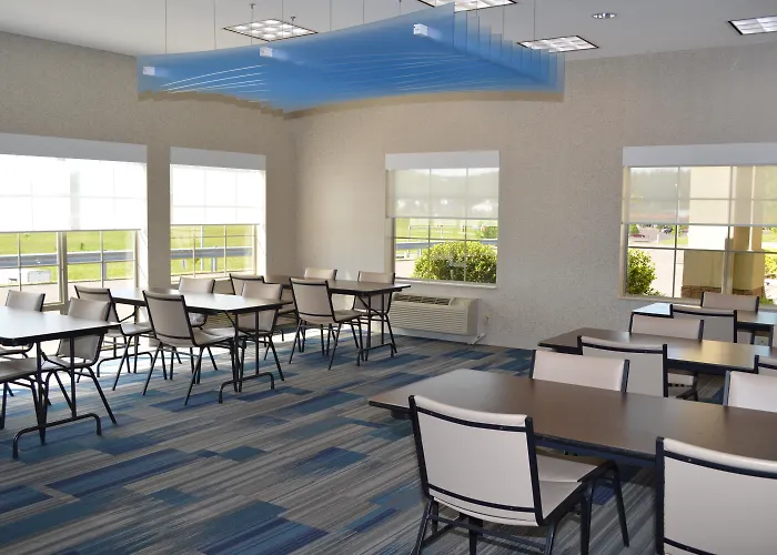 Holiday Inn Express Bloomsburg