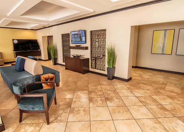 Holiday Inn Express Hotel & Suites Farmington, An Ihg Hotel