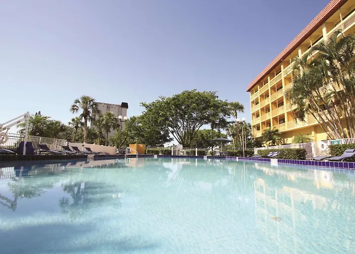 La Quinta By Wyndham Coral Springs University Dr