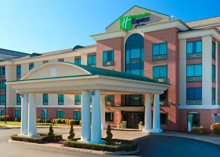 Holiday Inn Express Hotel & Suites Warwick-Providence Airport By Ihg
