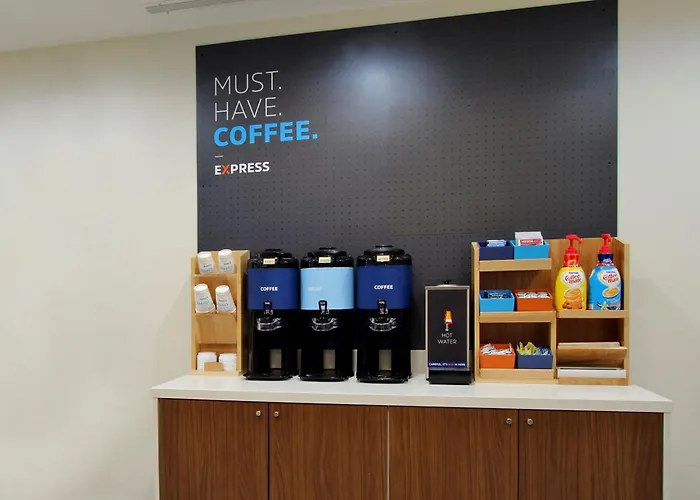 Holiday Inn Express Hotel & Suites Colby By Ihg