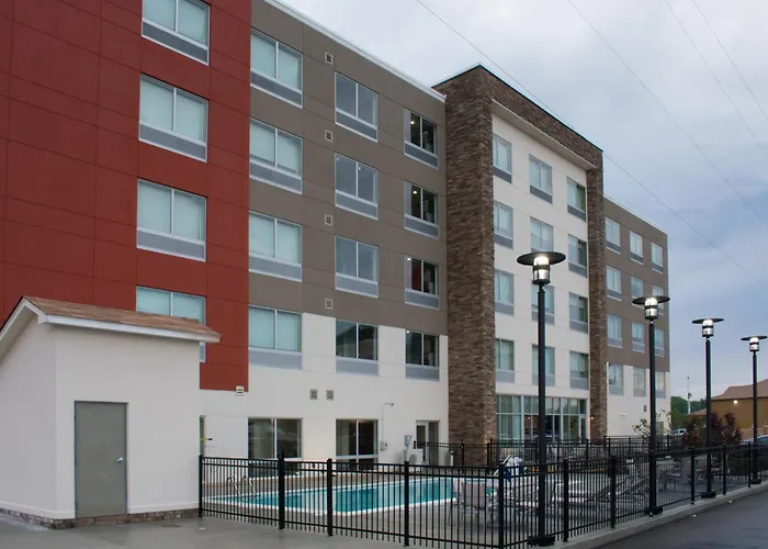 Holiday Inn Express & Suites West Memphis By Ihg