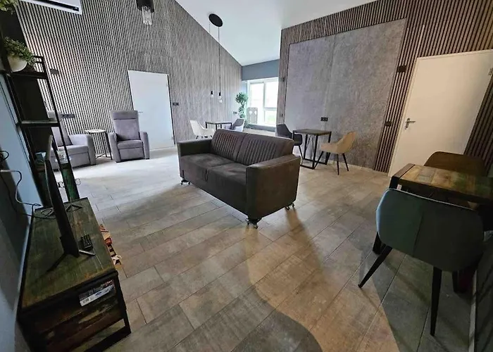 Voormalig Politiebureau Gebruik Welnesstuin Tegen Betaling Bed and Breakfast Ouddorp