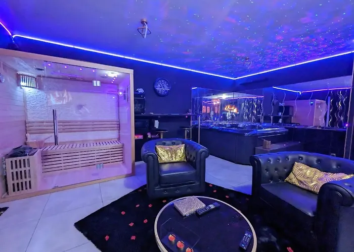 La Gold Room Jacuzzi & Sauna Prive Perpignan