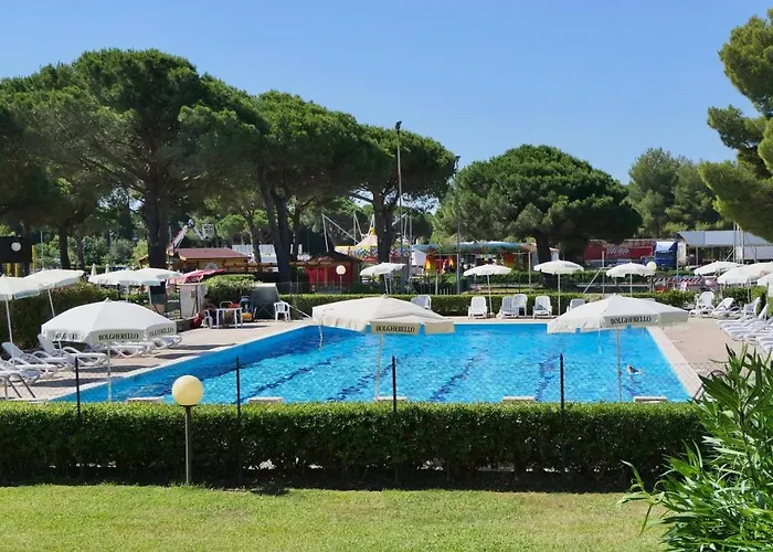 Isa-Residence With Swimming-Pool In Marina D Bibbona At Only 300 M From The Beach