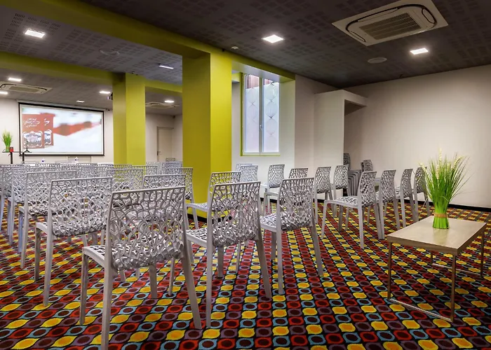 Hotel Saint Louis De France Lourdes