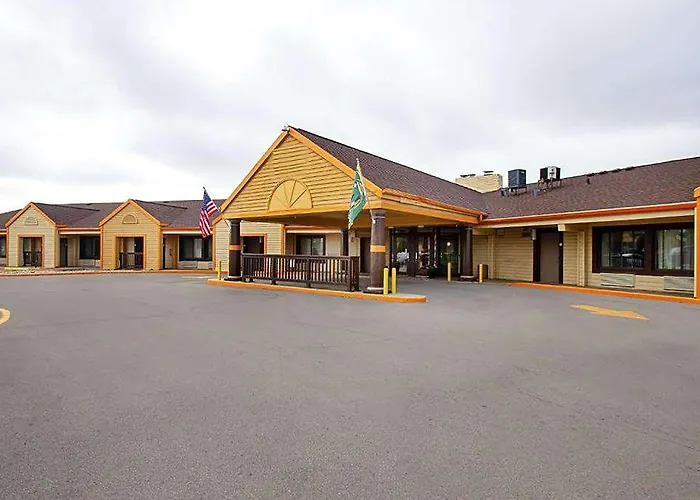 Tl Appleton Hotel