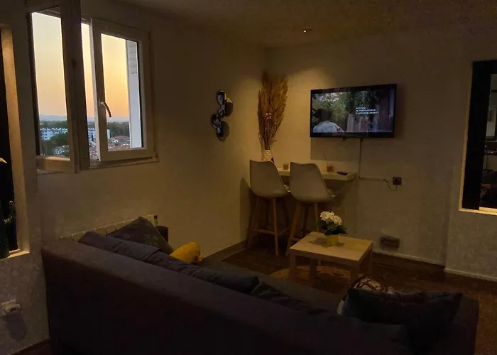 Idealement Situe, Belle Vue