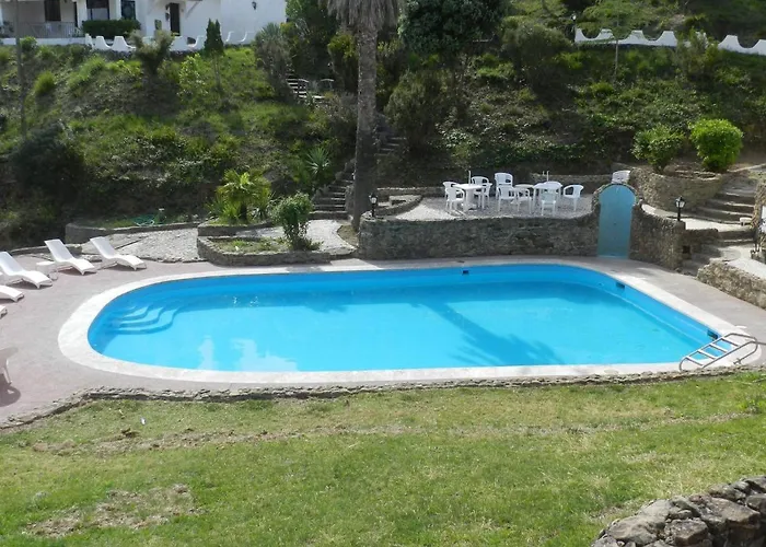Apartamentos Turísticos Clube Vale Leão