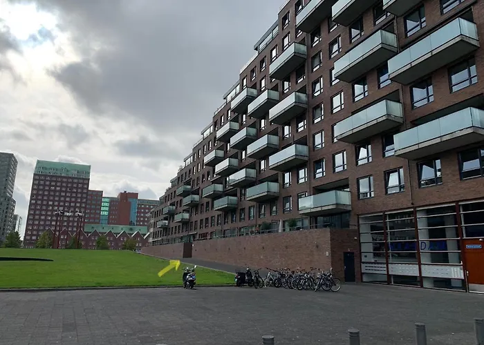 Hotel Bridge View Rotterdam
