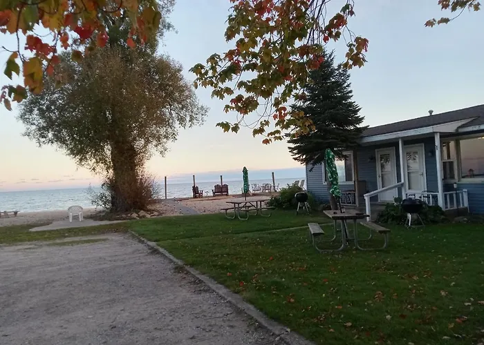 Pine Haven Beach Resort Tawas City
