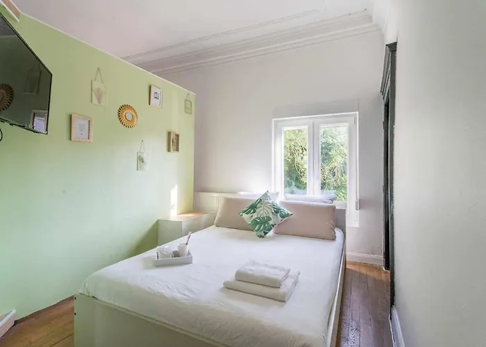 Chambre 30m - Salon privé - 2TV - Wifi