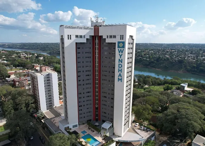 Wyndham Golden Foz Suítes Foz do Iguaçu