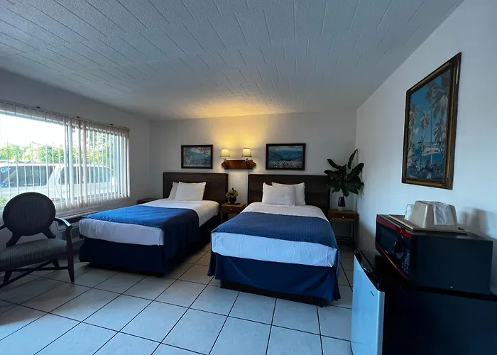 Nocturne Motel New Smyrna Beach