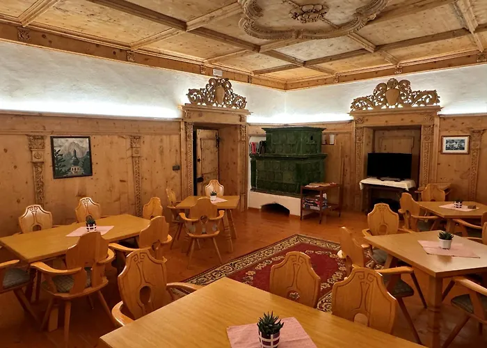 Hotel Zum Turm Kastelruth