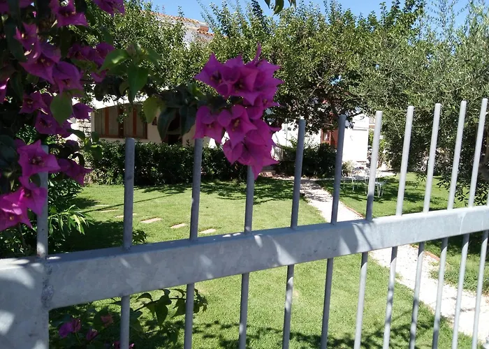 Hotel Sandalyon San Teodoro 
