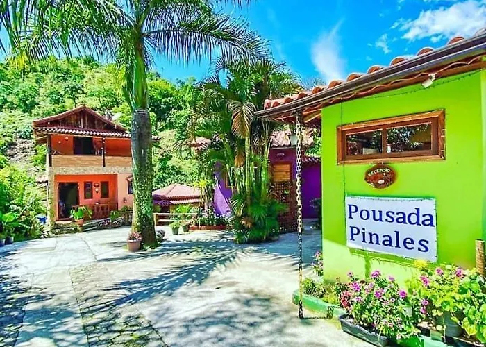 Pousada Pináles