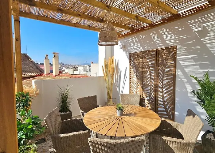 Apartamentos De La Huerta