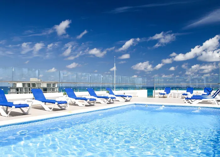Azure Lofts & Pool Hotel San Andrés
