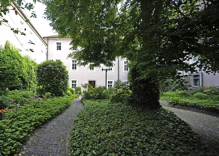 Katholische Akademie