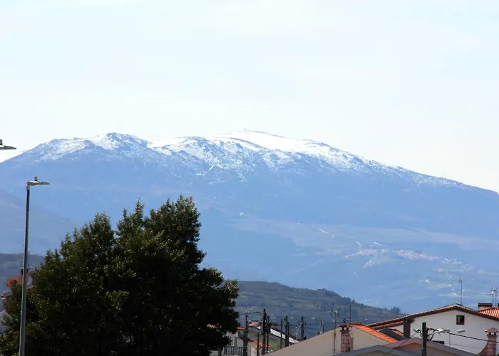 Quartos Em Vivenda Serra Da Estrela Celorico Da Beira