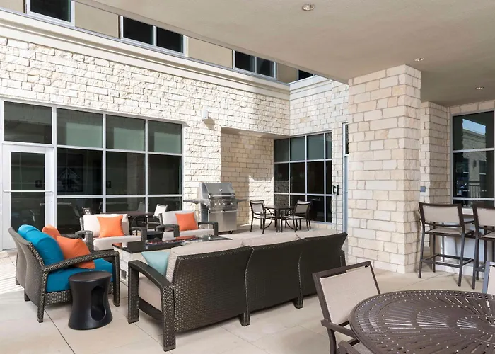 Hyatt House Austin/Downtown Hotel