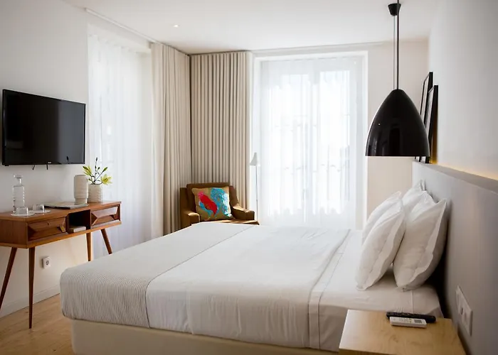 The 8 - Downtown Suites Lisbona