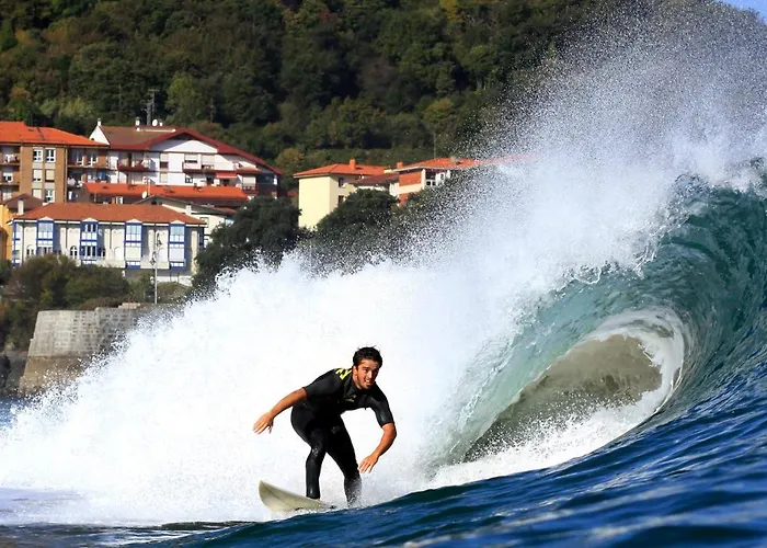 Apartamentos Mundaka Surf Plaza