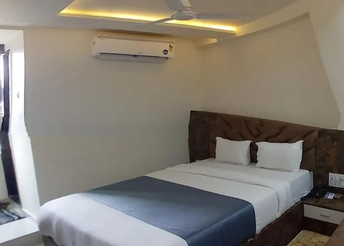 Signature Hotel