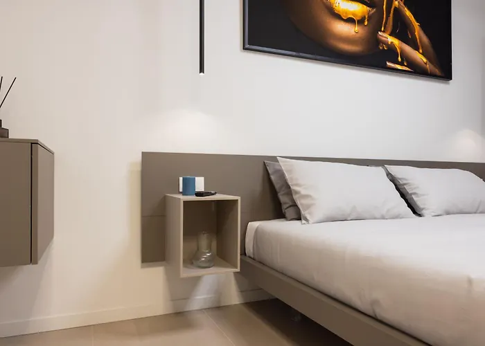 Luxury Station Suite