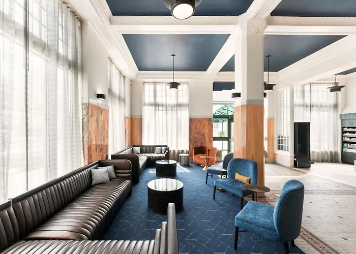 Courtyard By Marriott St. Petersburg Downtown Hotel