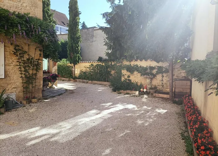 Les Chambres d'Hotes chez Alisa et Daniel Sarlat