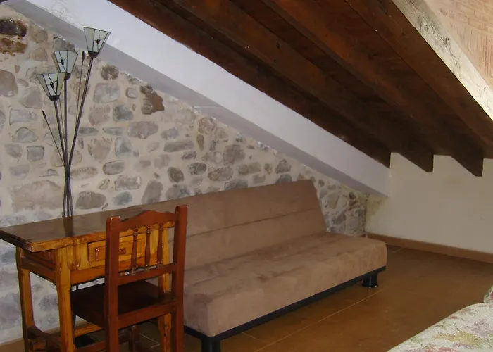 Hoteles en Corrales De Buelna