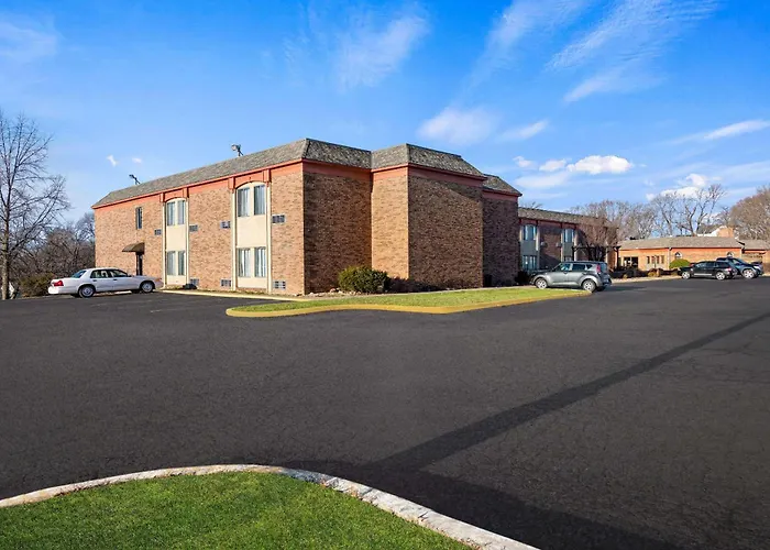 Suburban Studios Kansas City Airport North Platte City