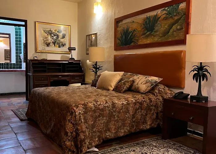 Casa Tlaquepaque Hotel